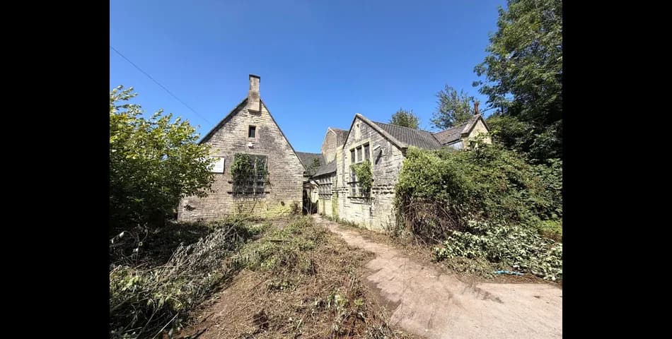 Property Image 0