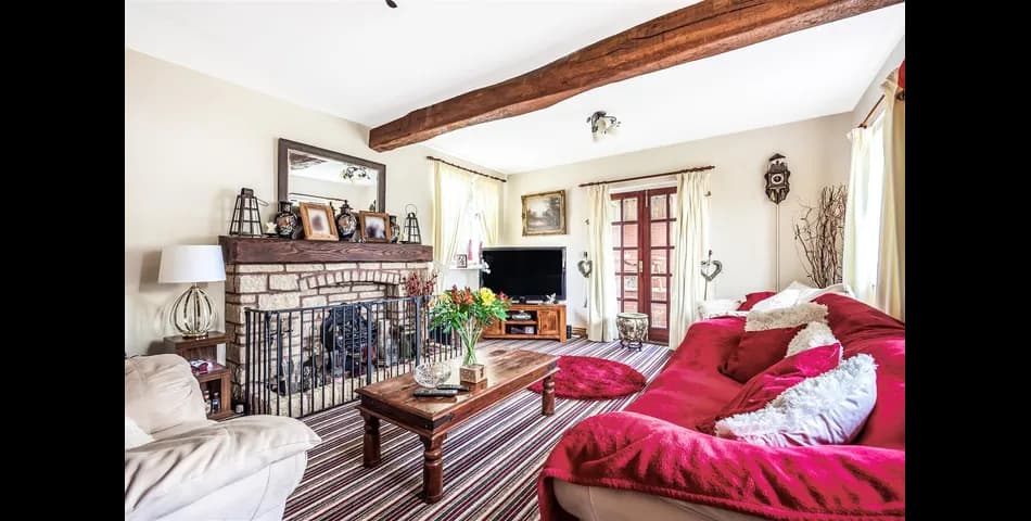 Property Image 4